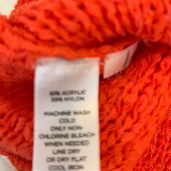 Loft Spring Sweater - Picture 4 of 4